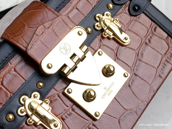Official oldcobbler VUITTON MALLE LOUIS PETITE 0710